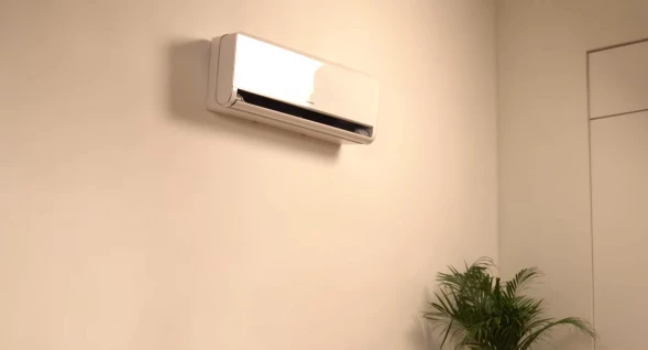 Кондиционер инверторный Lessar LS-HE12KBE2/LU-HE12KBE2