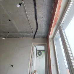 Установка кондиционера за подвесным потолком